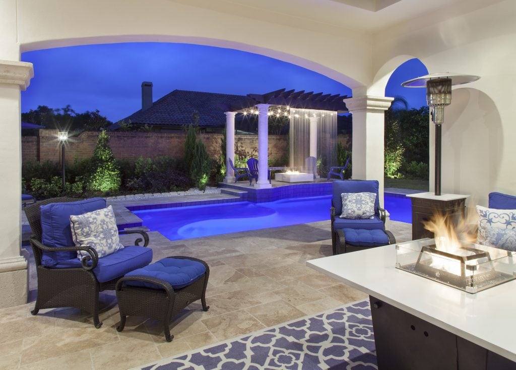 Resort-style outdoor living spaces in Villa Sirena, a home by Orlando Custom Home Builder Jorge Ulibarri. 